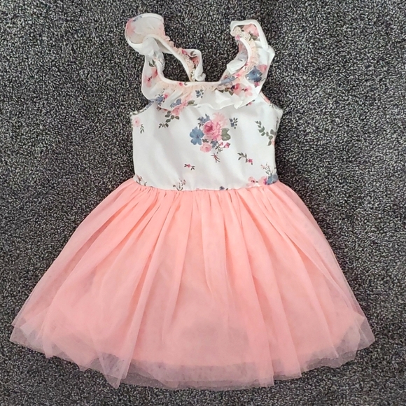 Catherine Malandrino Other - Floral Summer dress with cross back bow